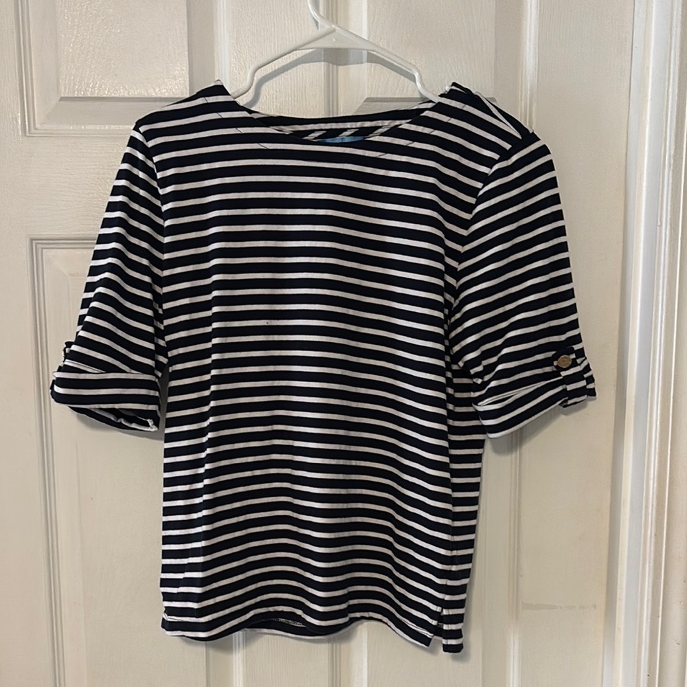 Draper James Large blue striped shirt. Looks great with white jeans!